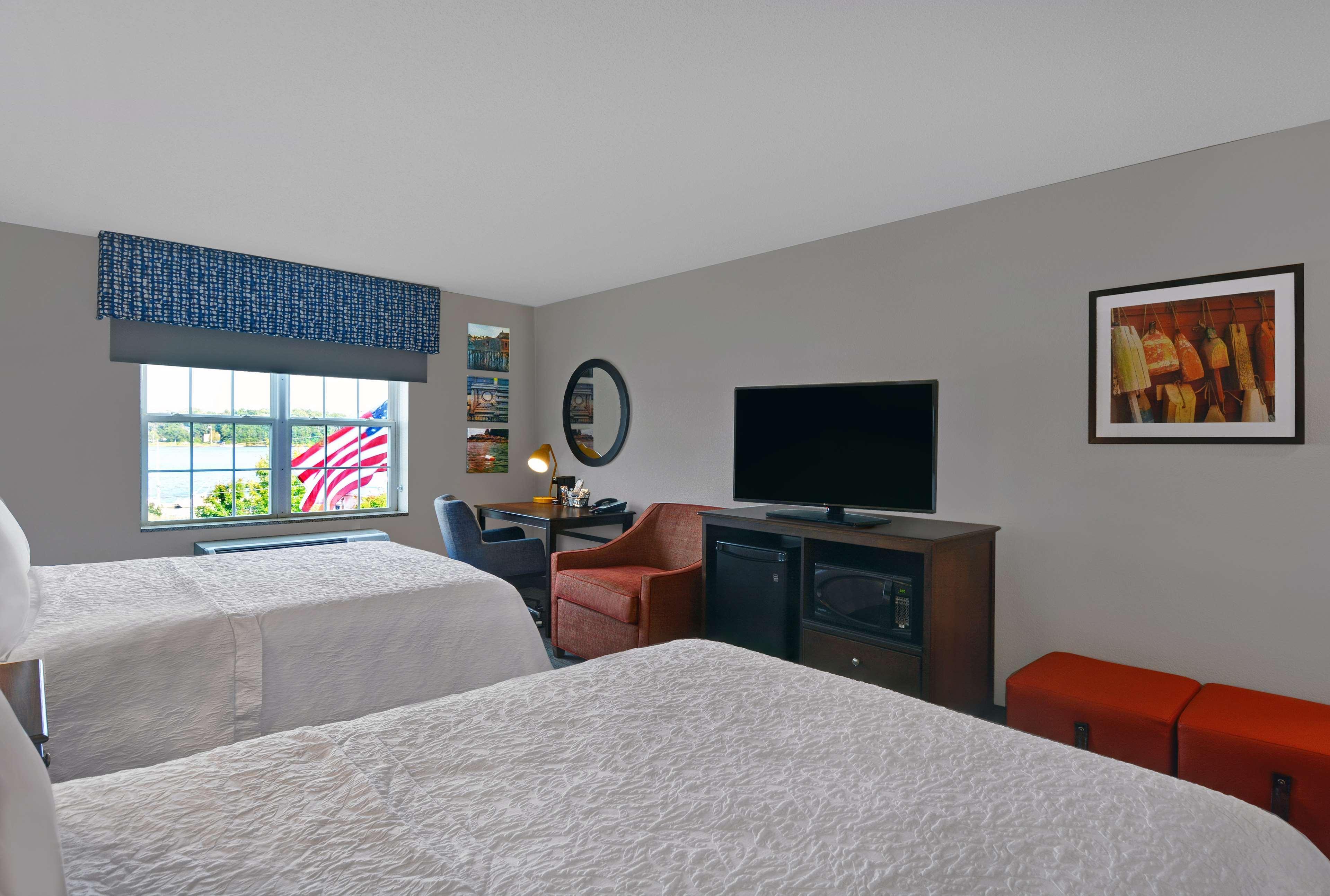 Hampton - Brunswick Area , Me Hotel