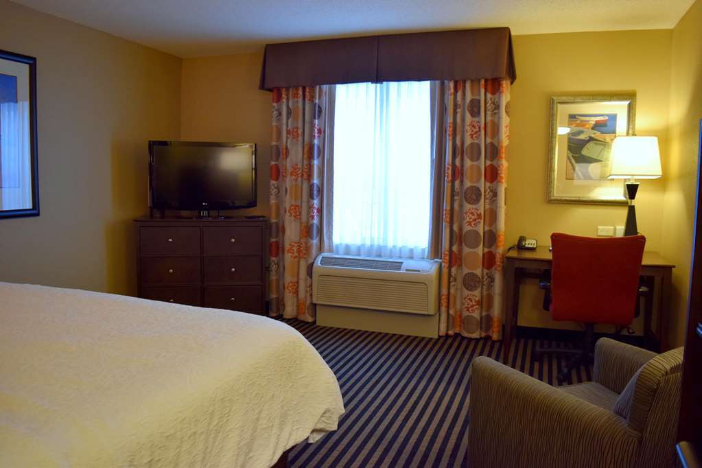 Hotel Hampton - Brunswick Area , Me Bath